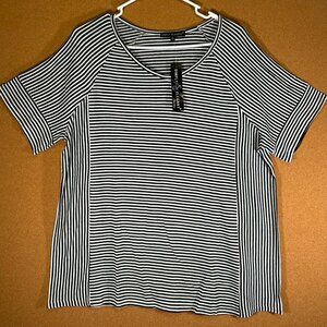 Simply Elegant Plus Women 2X Black & White Lines Tshirt Top Blouse Short Sleeve